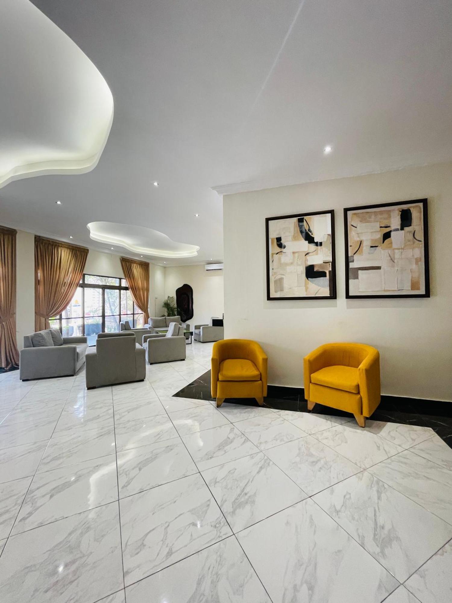 Niagara Hotel Accra Bagian luar foto
