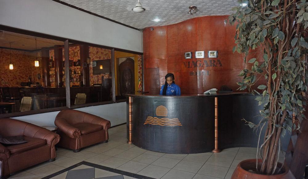 Niagara Hotel Accra Bagian luar foto
