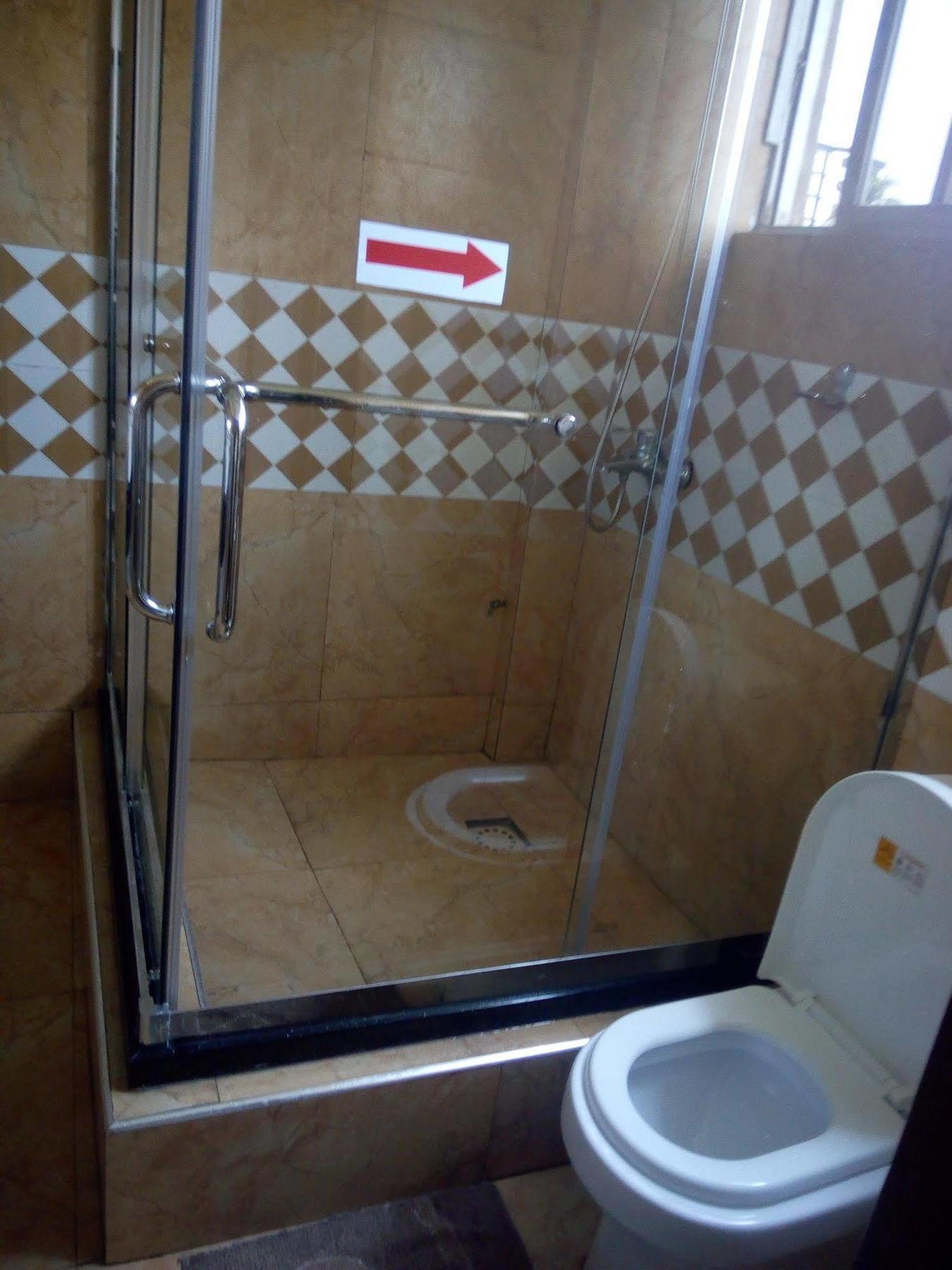 Niagara Hotel Accra Bagian luar foto